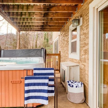 Chestnut By Avantstay Mountain Cabin W Treetop Views Hot Tub Game Room Gatlinburg Buitenkant foto
