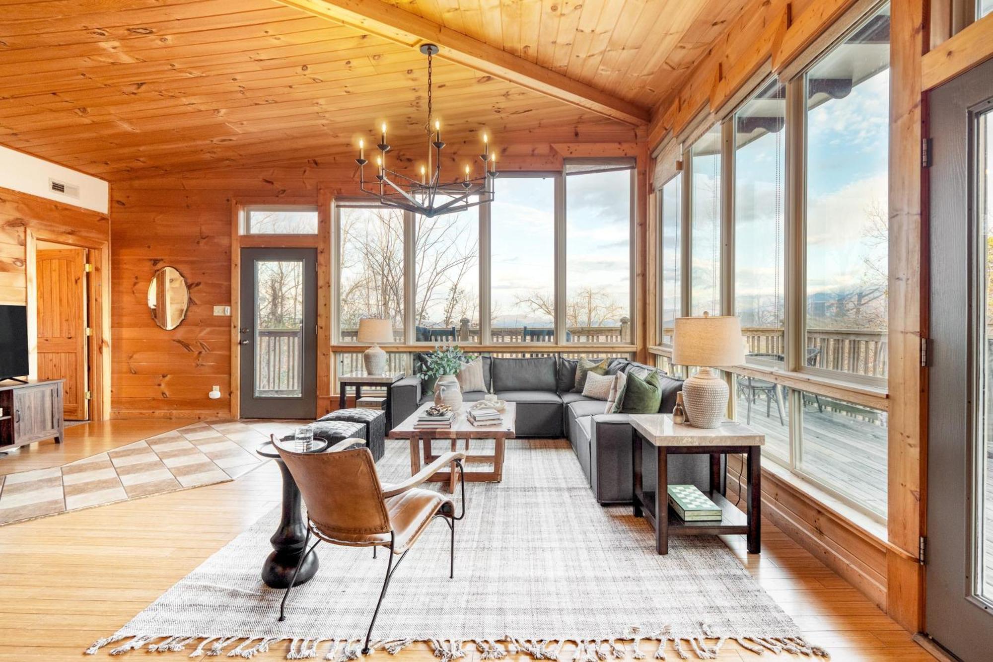 Chestnut By Avantstay Mountain Cabin W Treetop Views Hot Tub Game Room Gatlinburg Buitenkant foto