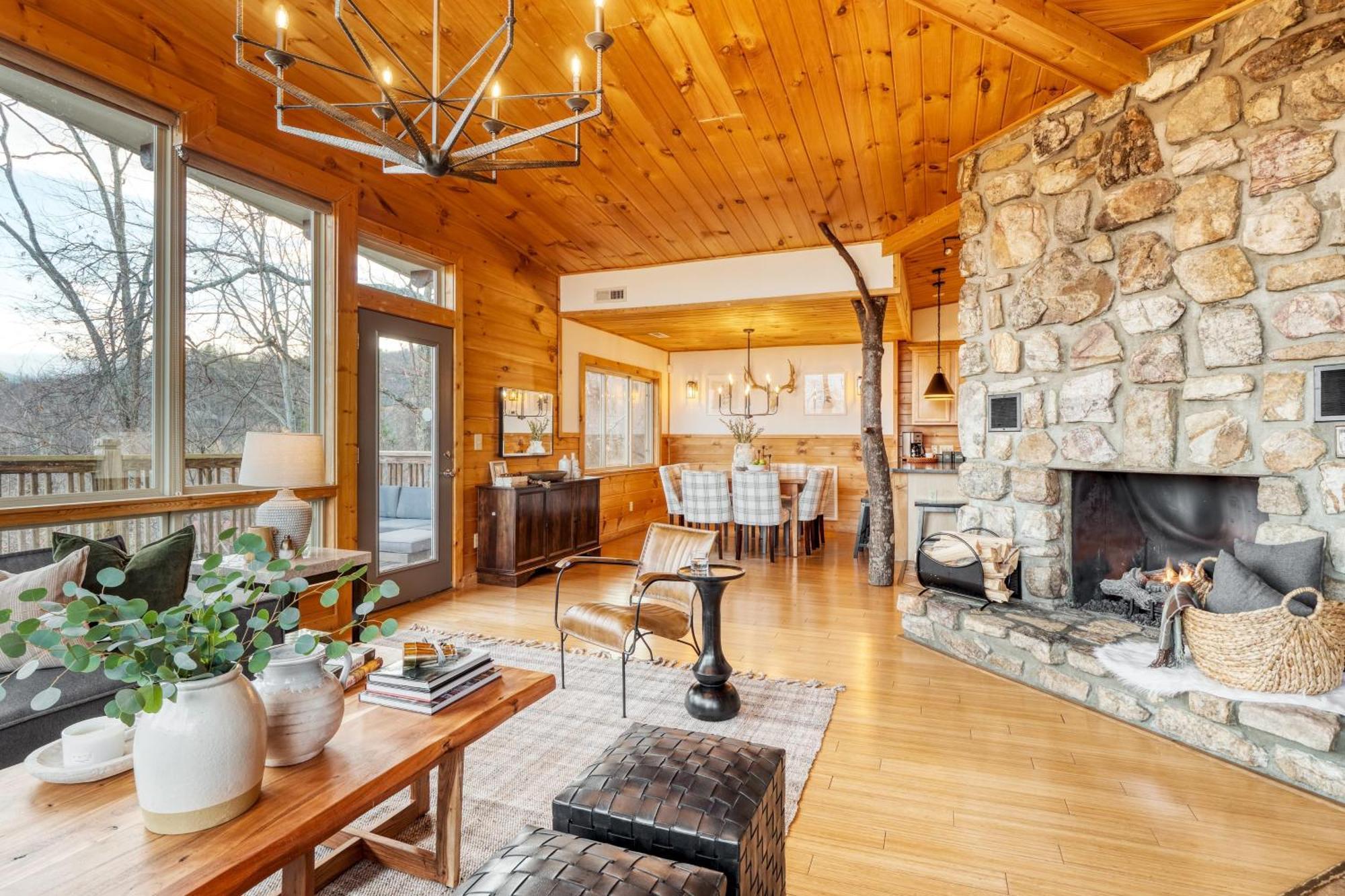 Chestnut By Avantstay Mountain Cabin W Treetop Views Hot Tub Game Room Gatlinburg Buitenkant foto