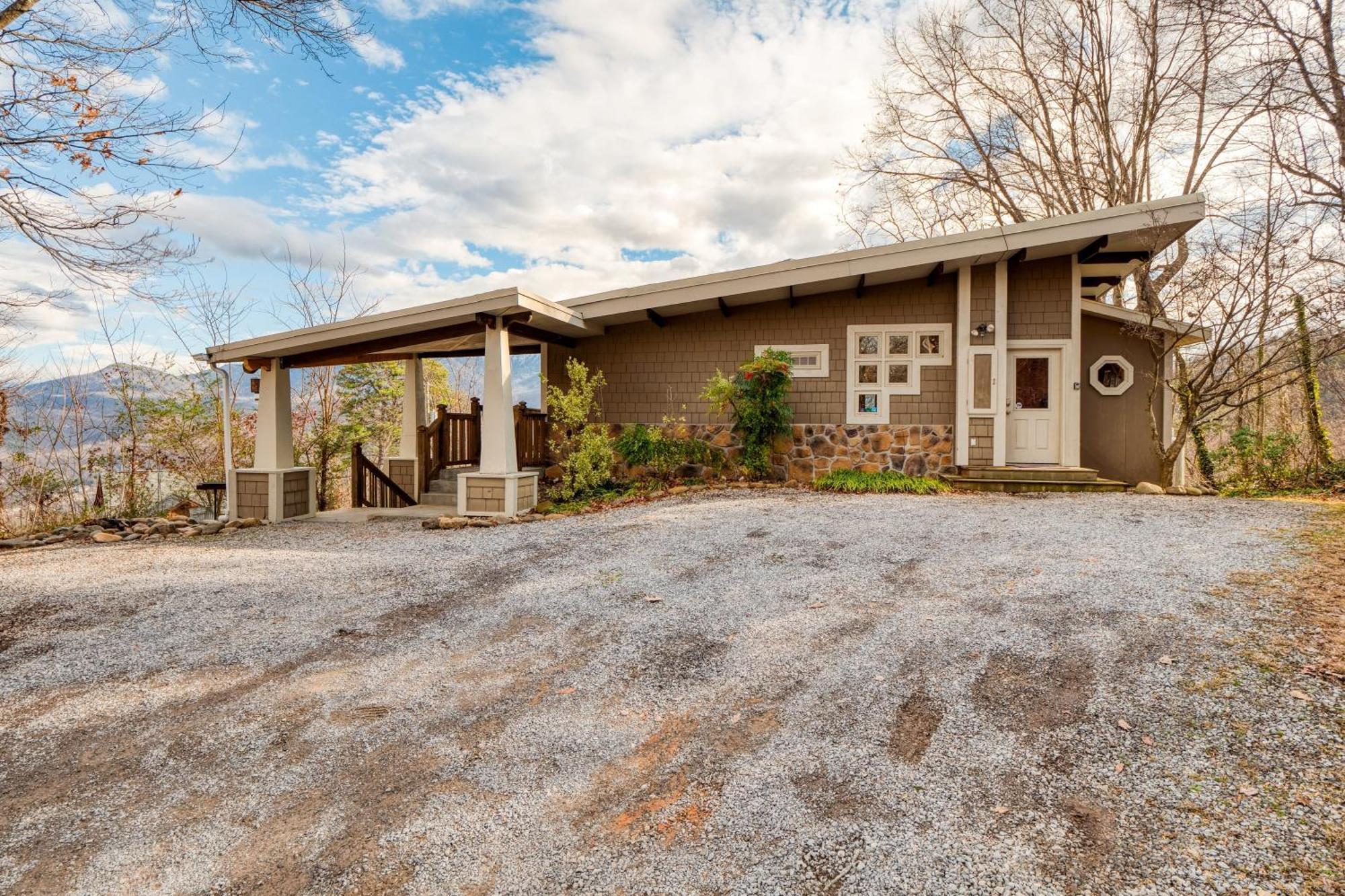 Chestnut By Avantstay Mountain Cabin W Treetop Views Hot Tub Game Room Gatlinburg Buitenkant foto